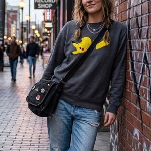 Desing Pikachu Embroidered Gray Sweatshirt Size S Pokémon Crewneck Sweater
